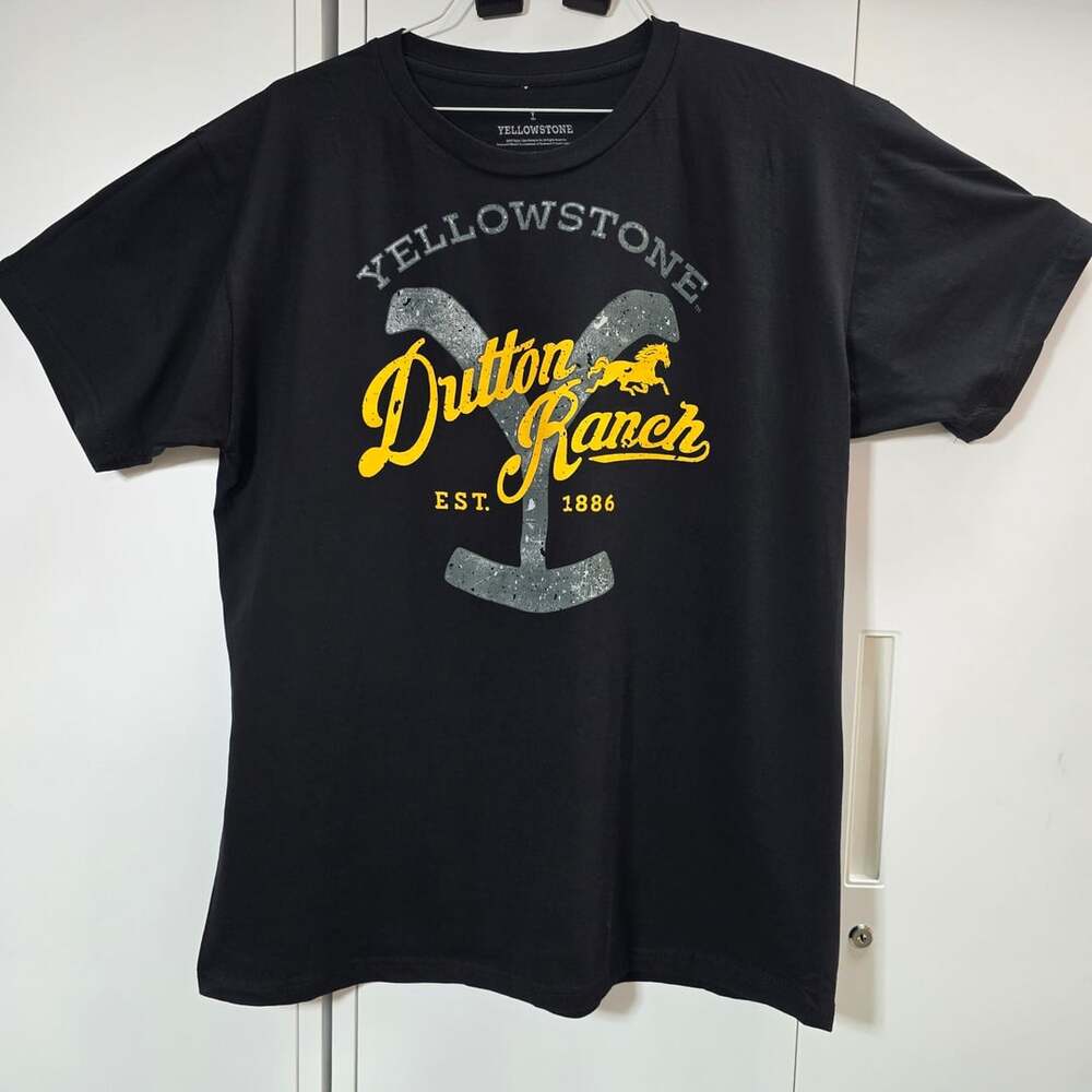 Yellowstone Dutton Ranch Logo Graphic T-Shirt Black